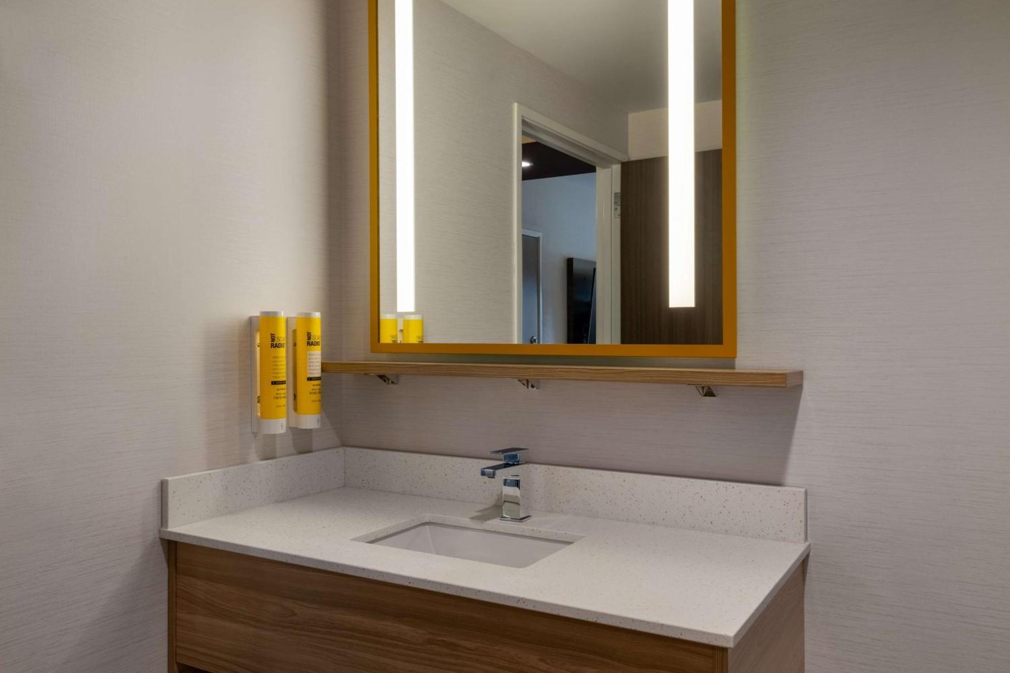 Tru By Hilton Ankeny Hotel Luaran gambar