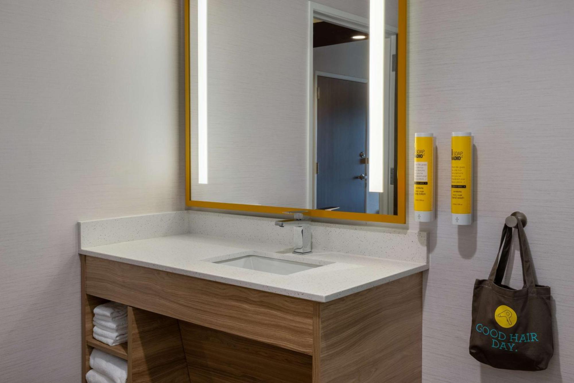 Tru By Hilton Ankeny Hotel Luaran gambar